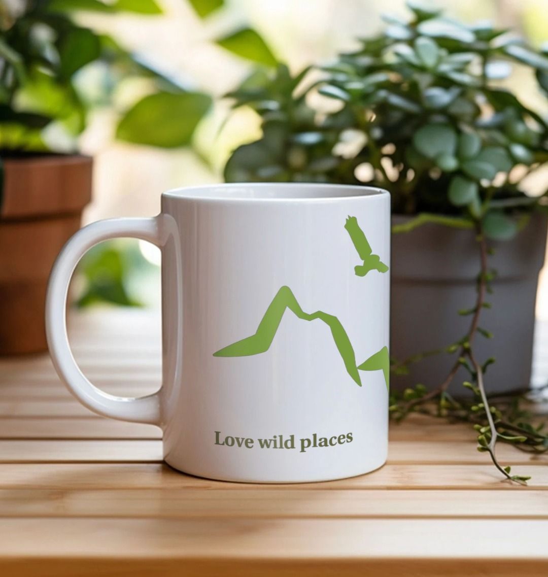 Love Wild Places mug (Leaf Green)